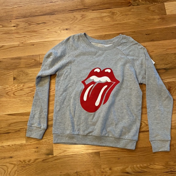 NWT Treasure & Bond Rolling Stones BAND GRAPHIC SWEATSHIRT IN GREY - Picture 2 of 9